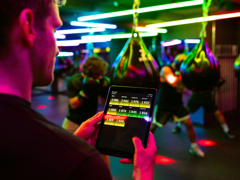 fitness tracking for beginners with a fitness app showing progress